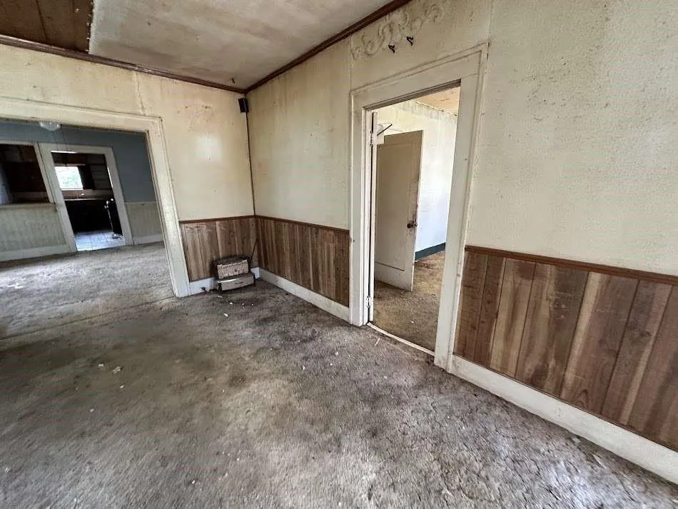 1512 4th Street Brownwood, TX 76801