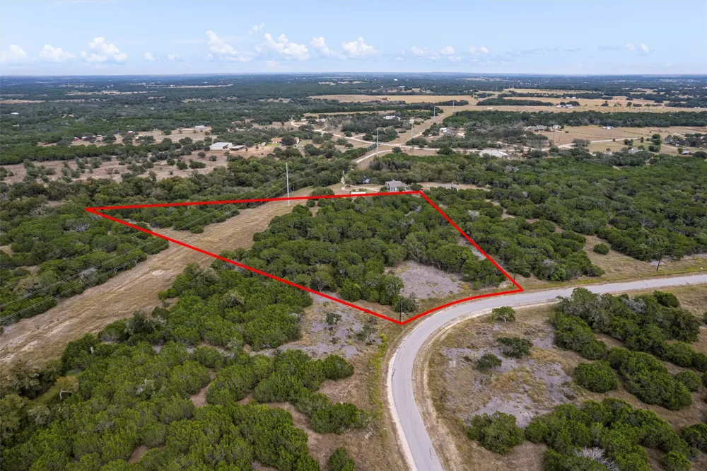 19 Riparian Elm Road Bertram, TX 78605