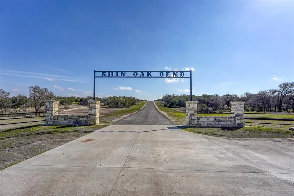 19 Riparian Elm Road Bertram, TX 78605