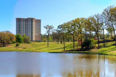 2801 Wexford Drive #1401