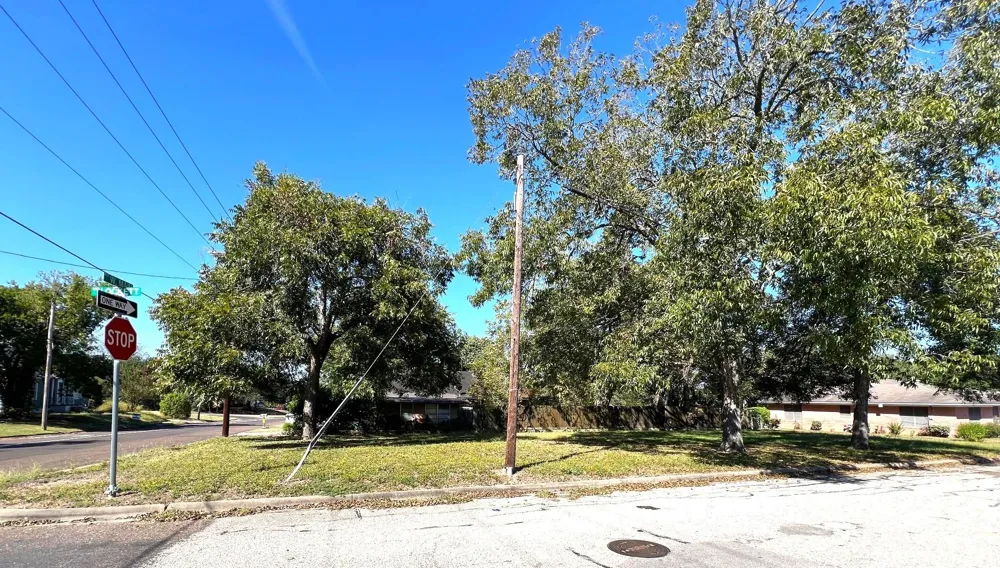 Lockett Street Brenham, TX 77833