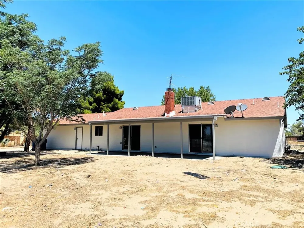 16716 Stagecoach Palmdale, CA 93591