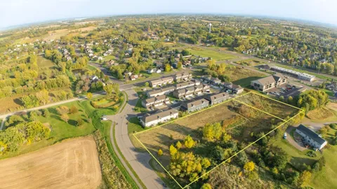 1X James Parkway