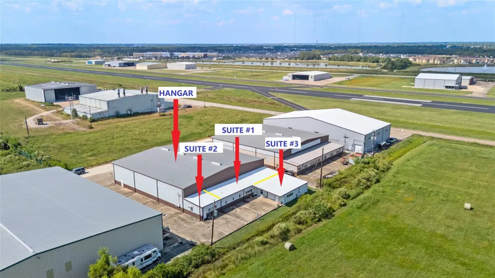 5519 W Arcola Airport Arcola, TX 77583