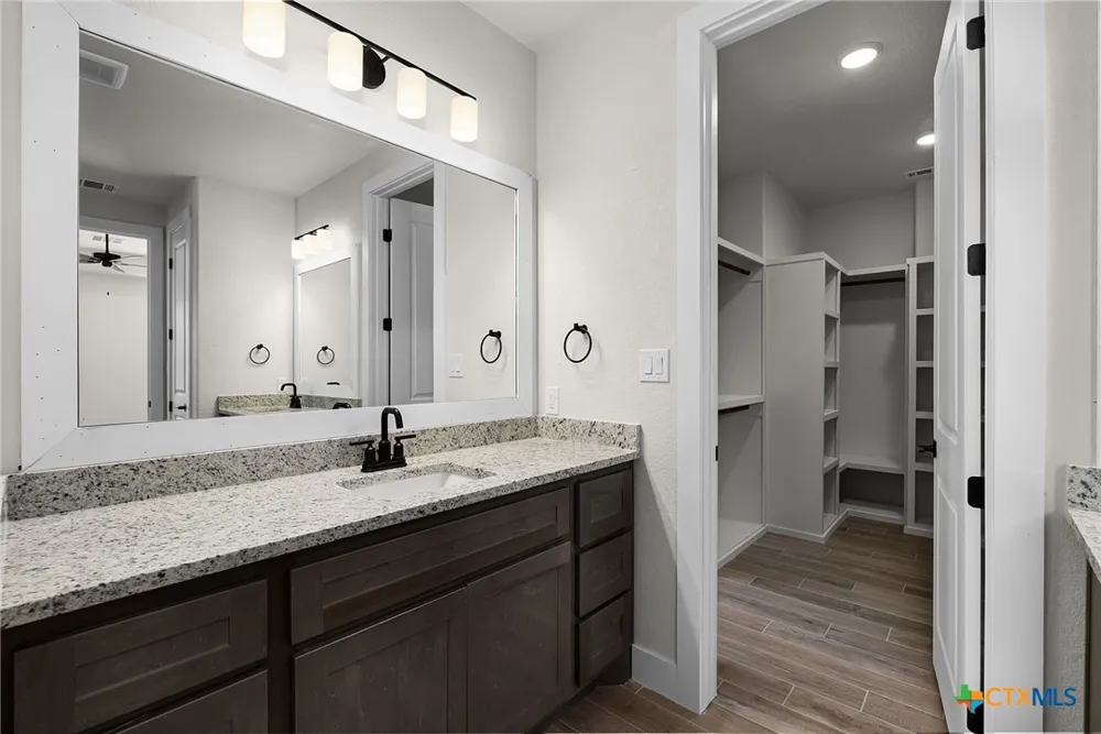 319 Serenity Pass Spring Branch, TX 78070