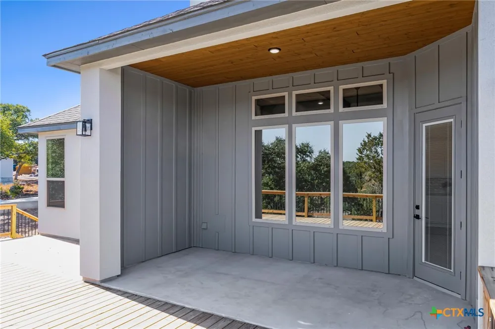 319 Serenity Pass Spring Branch, TX 78070