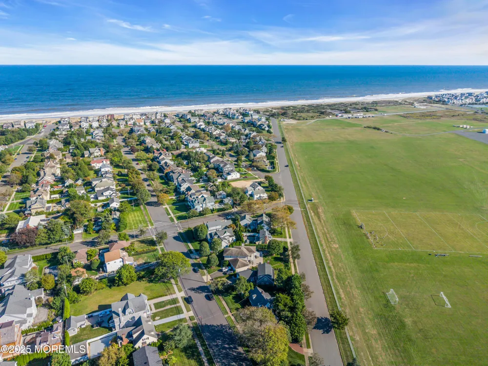 217 Neptune Place Sea Girt, NJ 08750