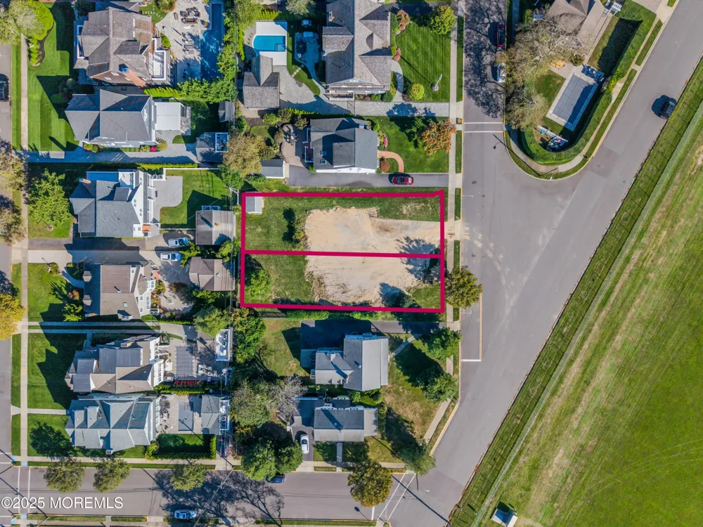 219 Neptune Place Sea Girt, NJ 08750