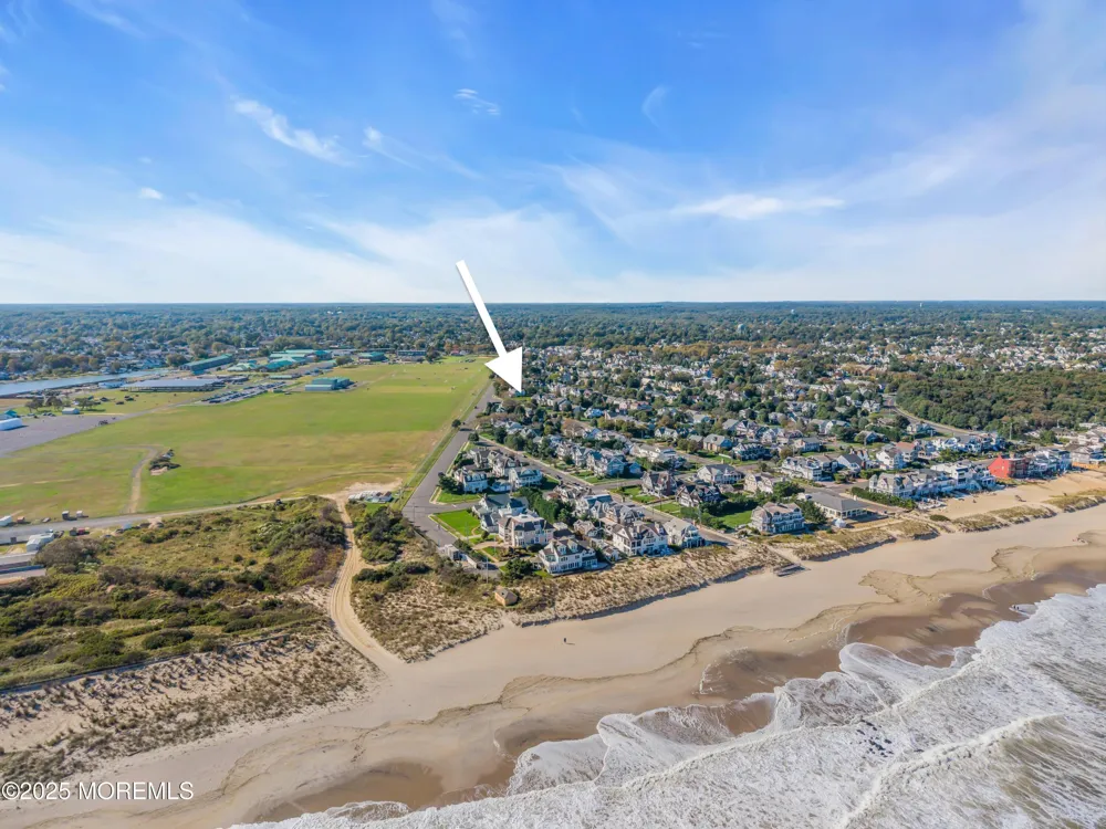 219 Neptune Place Sea Girt, NJ 08750