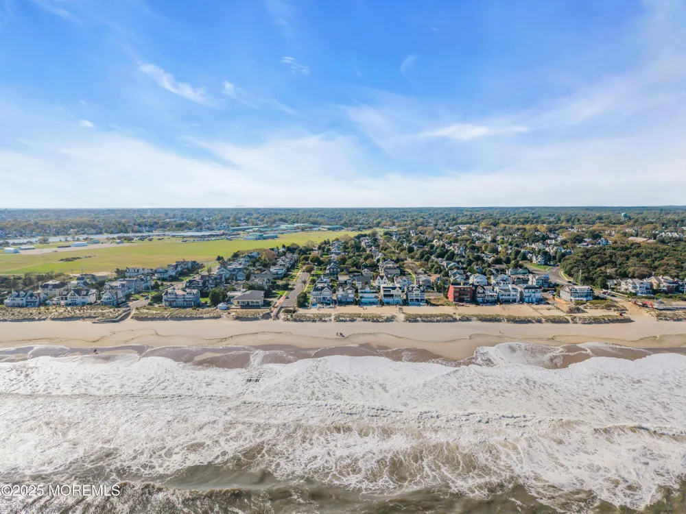 219 Neptune Place Sea Girt, NJ 08750