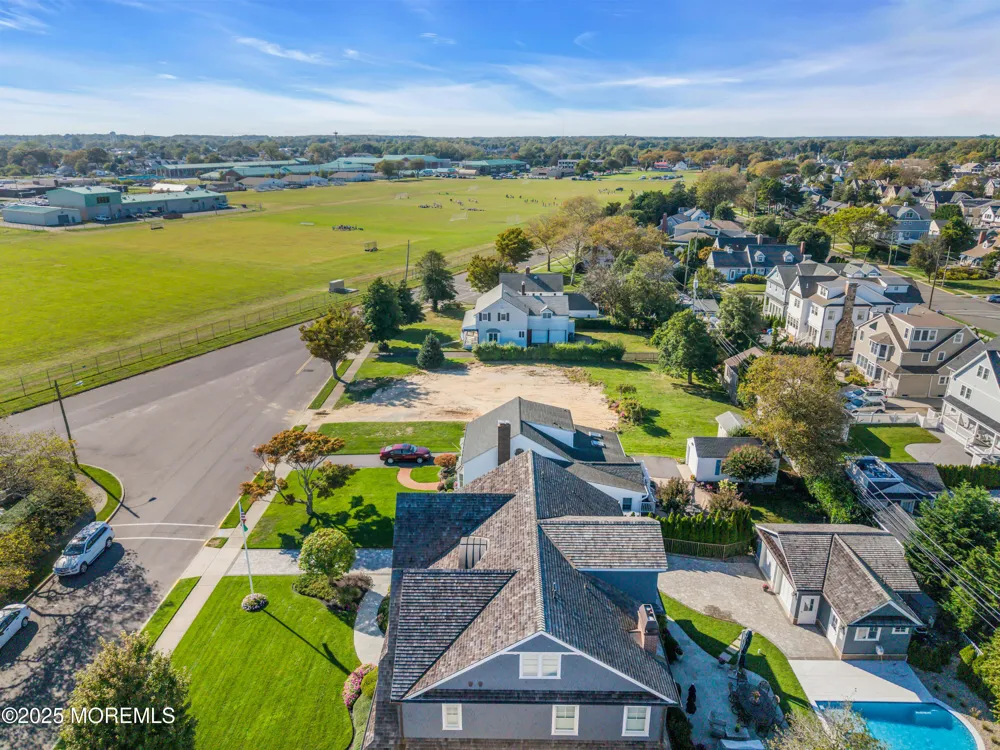 219 Neptune Place Sea Girt, NJ 08750