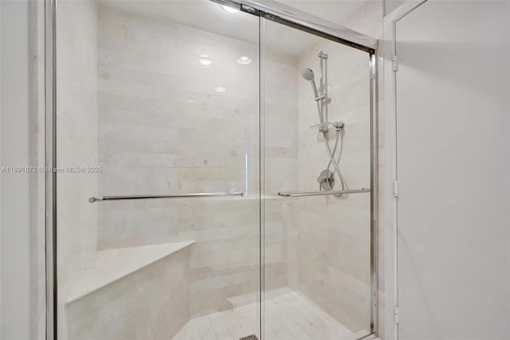 17301 Biscayne Blvd #708 North Miami Beach, FL 33160