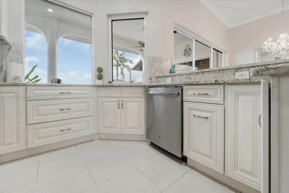 4213 NW 28th ST Other City - In The State Of Florida, FL 33993
