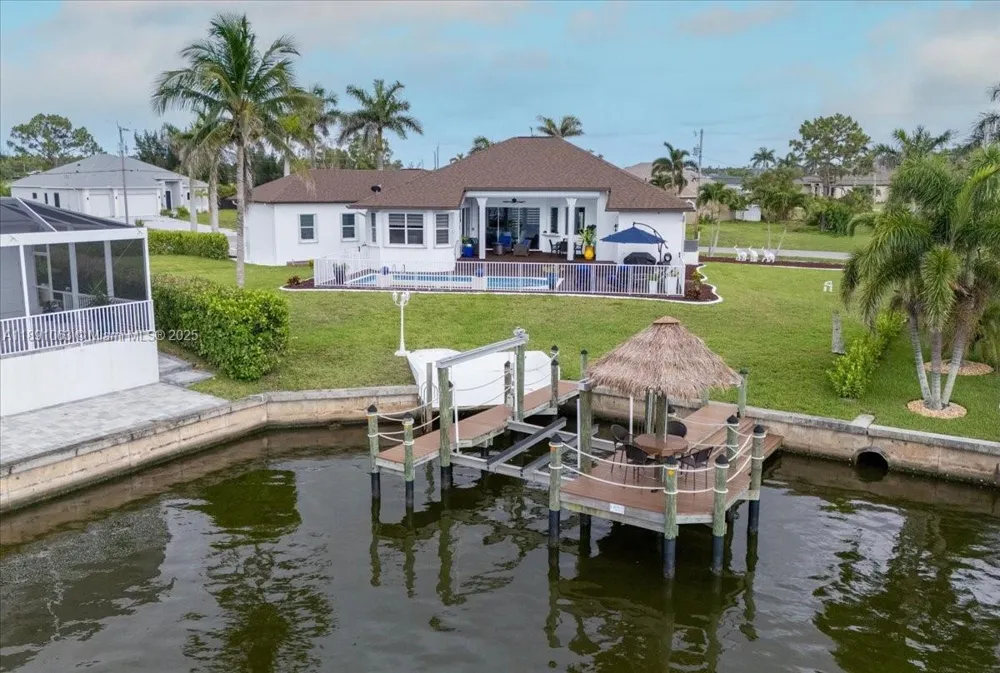 4213 NW 28th ST Other City - In The State Of Florida, FL 33993