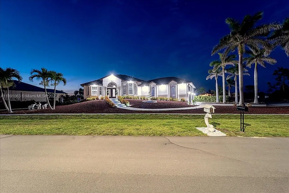 4213 NW 28th ST Other City - In The State Of Florida, FL 33993