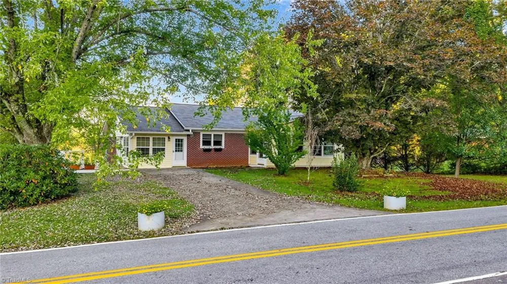 117 Andrews Ridge Road Sparta, NC 28675