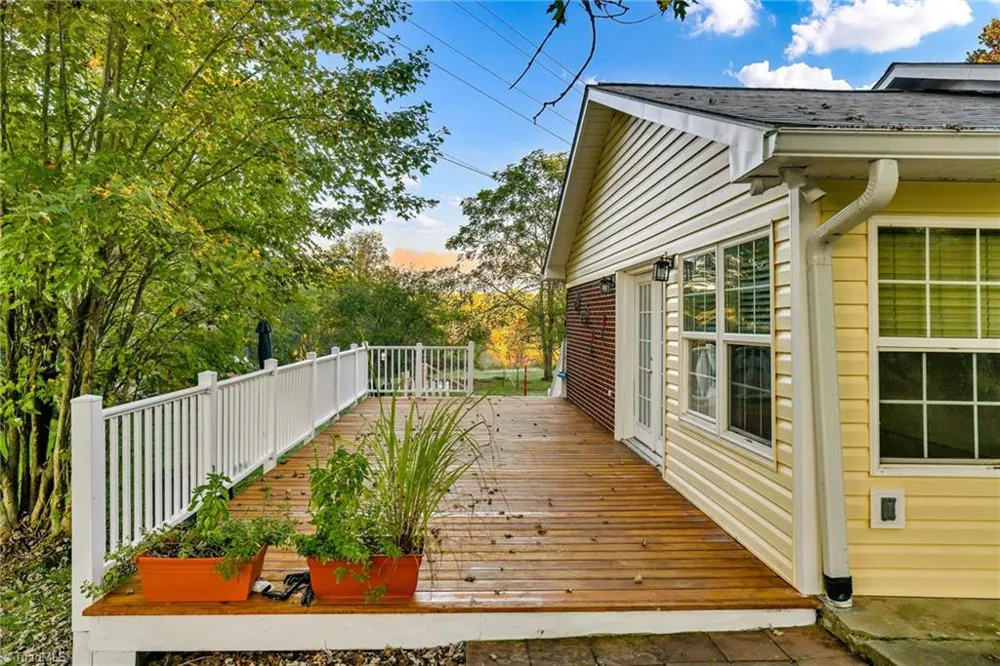 117 Andrews Ridge Road Sparta, NC 28675