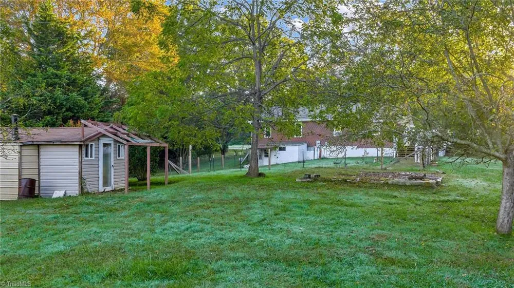 117 Andrews Ridge Road Sparta, NC 28675
