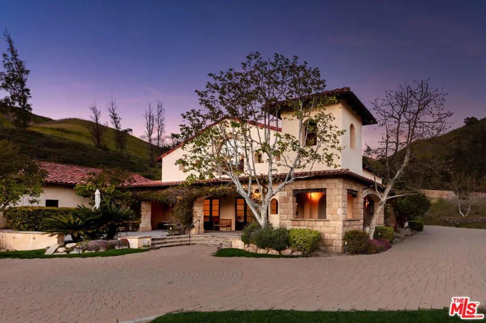 6914 Solano Verde Drive Somis, CA 93066
