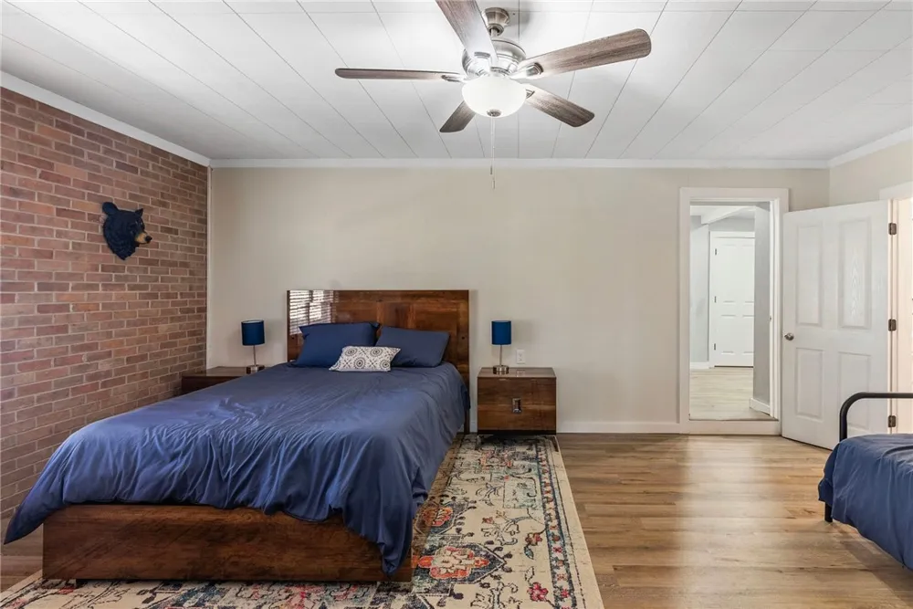 180 Freeman Circle George West, TX 78022