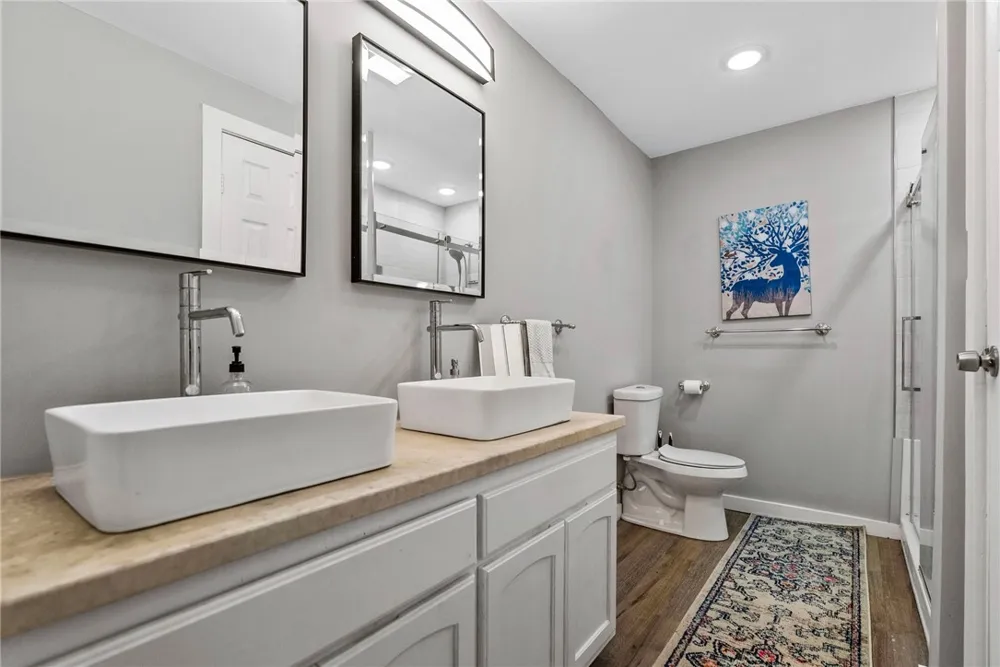 180 Freeman Circle George West, TX 78022