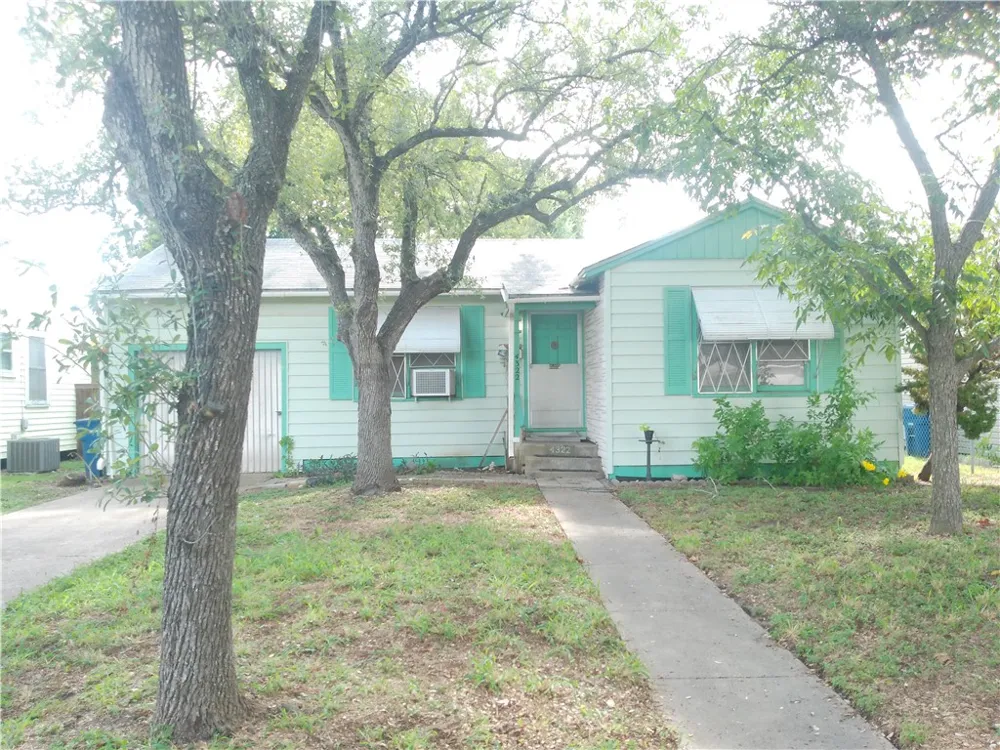 4322 Fir Street Corpus Christi, TX 78411