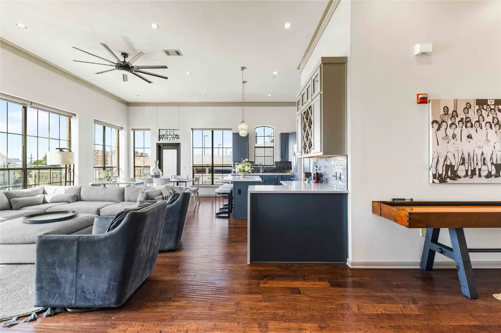 330 Austin Avenue #322 Waco, TX 76701