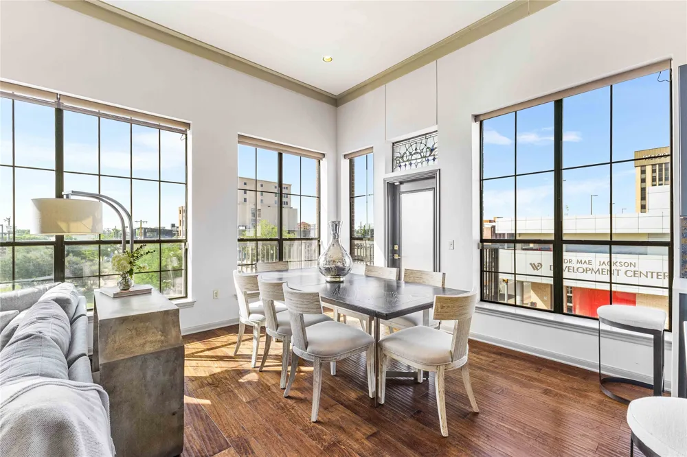 330 Austin Avenue #322 Waco, TX 76701