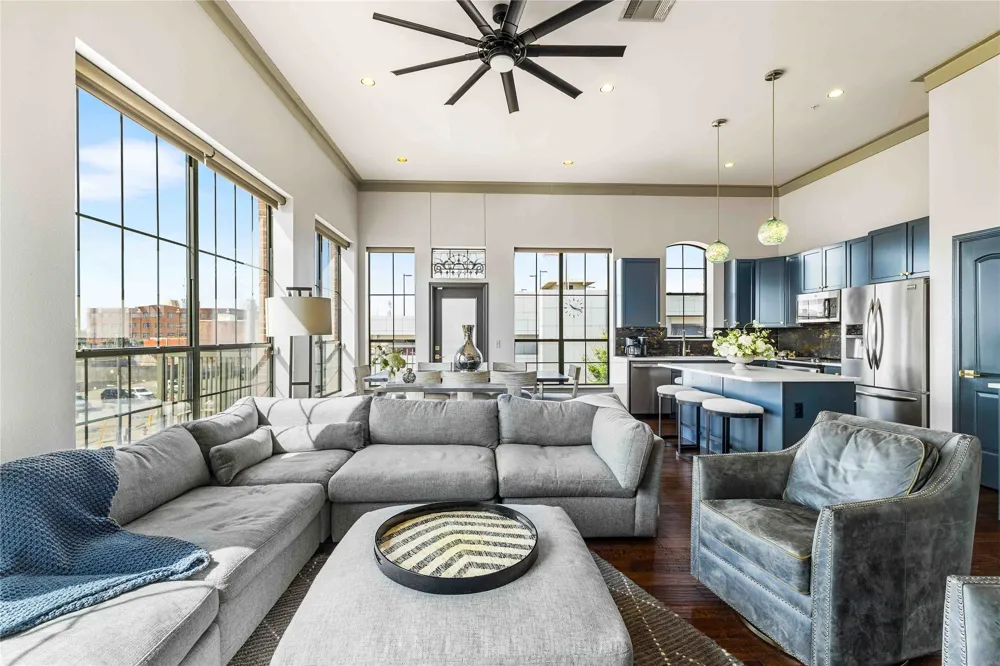 330 Austin Avenue #322 Waco, TX 76701