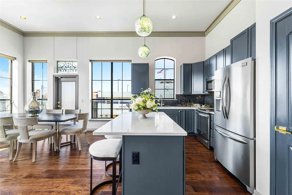 330 Austin Avenue #322 Waco, TX 76701