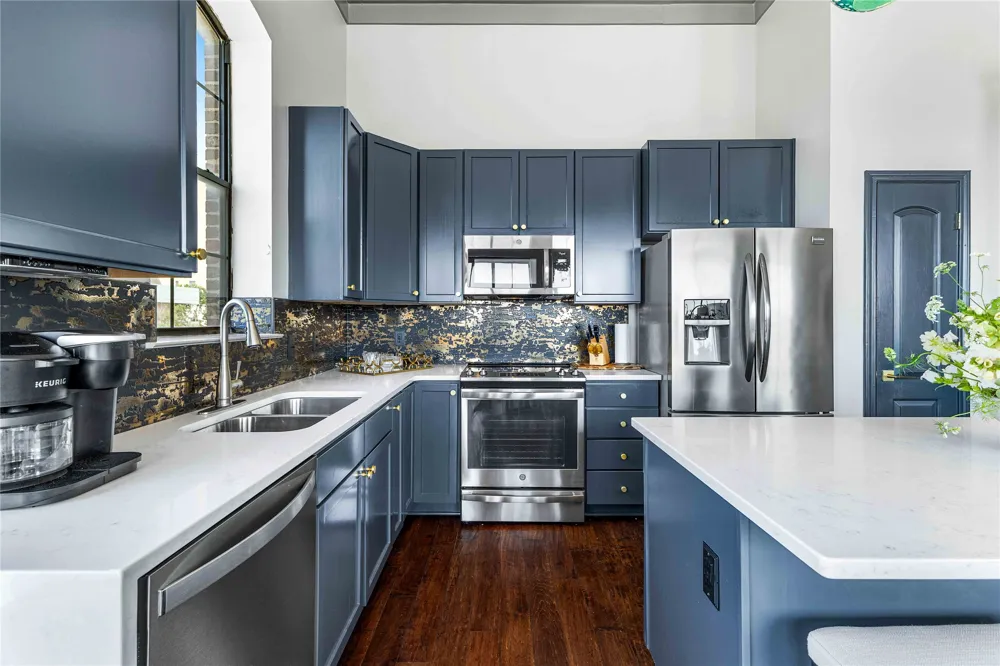 330 Austin Avenue #322 Waco, TX 76701