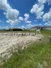 1026 1026 NW 16th terrace