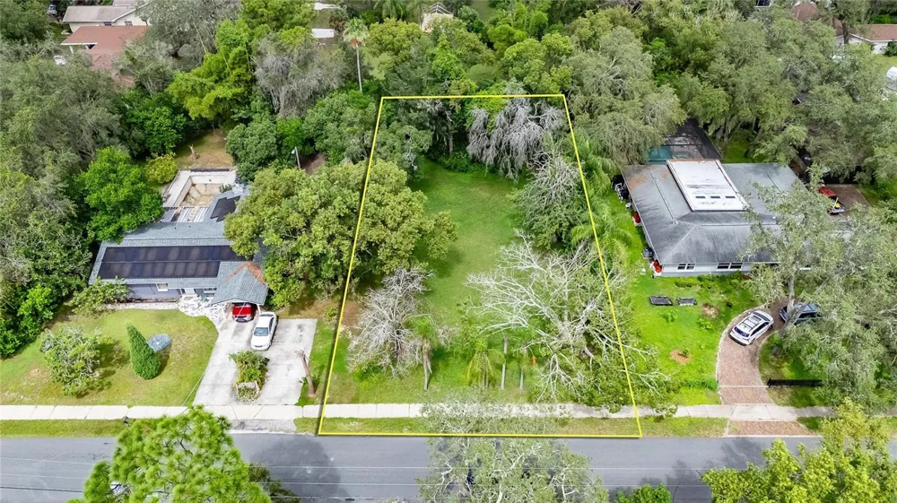 5208 E 122ND AVENUE Temple Terrace, FL 33617