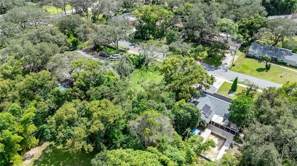 5208 E 122ND AVENUE Temple Terrace, FL 33617
