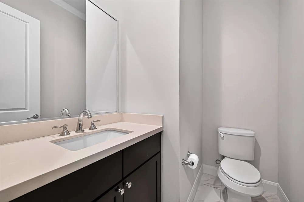 8225 Cambridge Street Houston, TX 77054