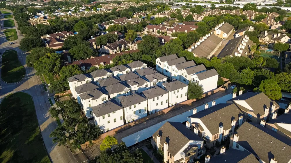 8225 Cambridge Street Houston, TX 77054