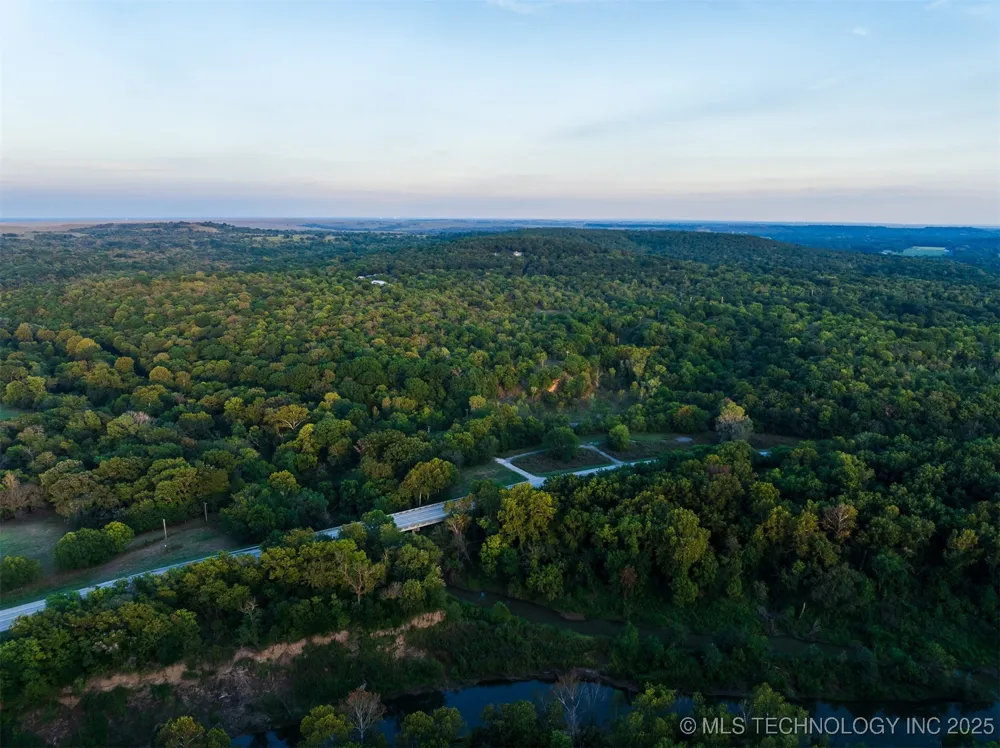 12 Hwy 11 Avant, OK 74001