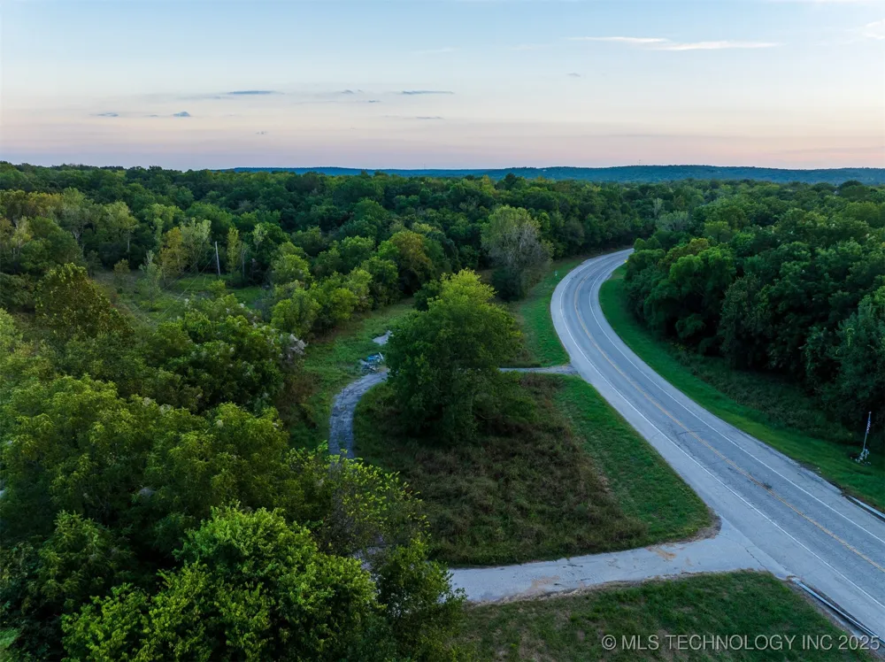 12 Hwy 11 Avant, OK 74001
