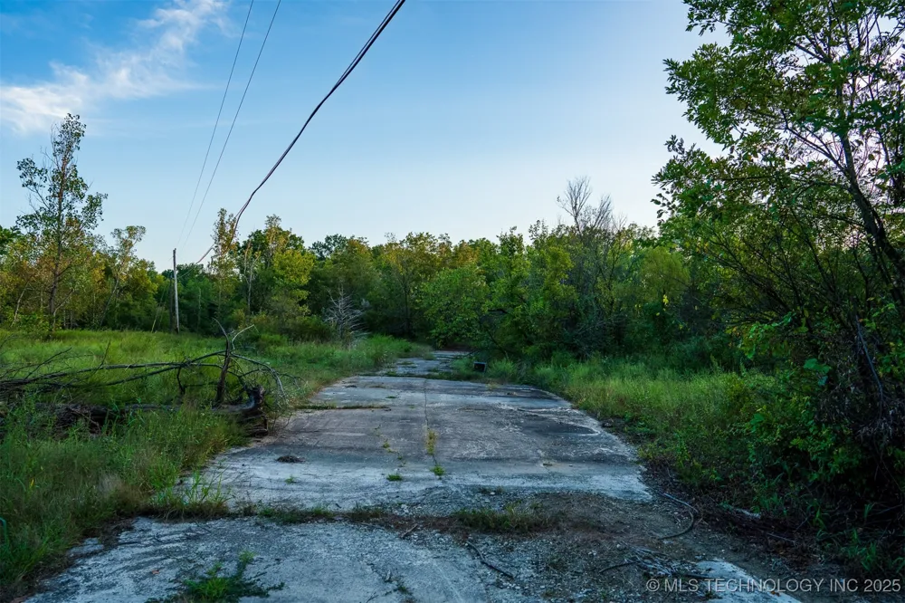 12 Hwy 11 Avant, OK 74001