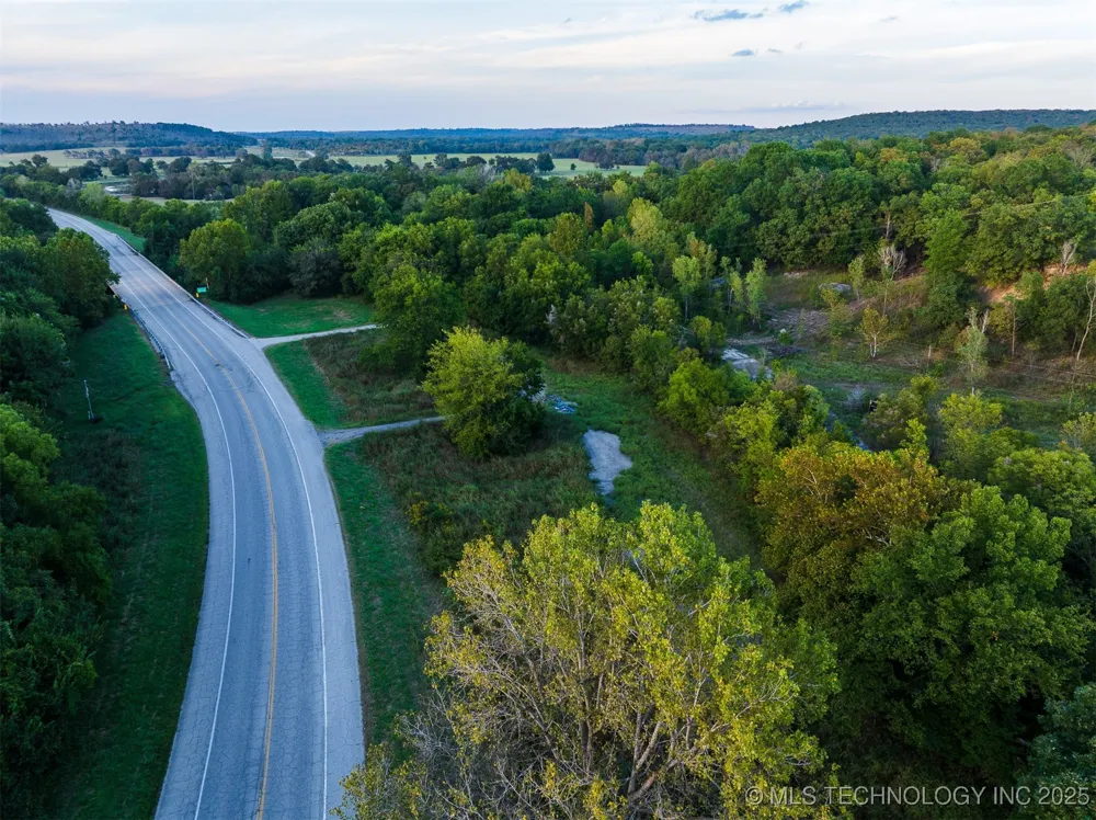 12 Hwy 11 Avant, OK 74001