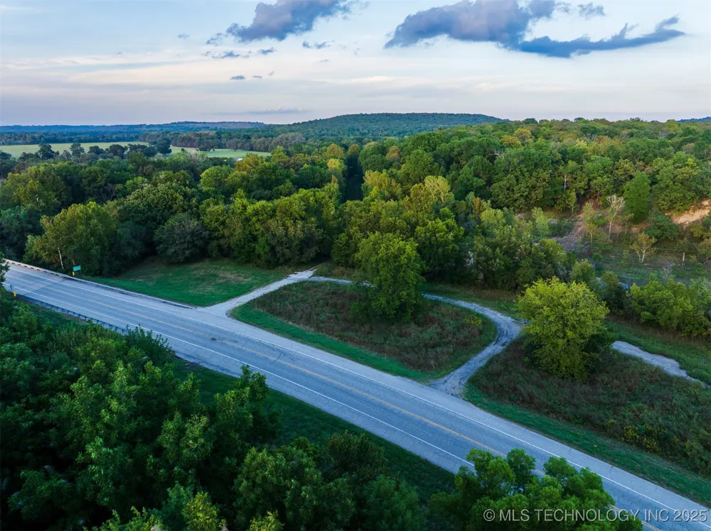 12 Hwy 11 Avant, OK 74001