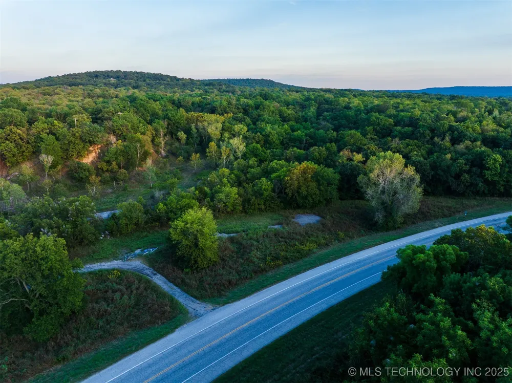 12 Hwy 11 Avant, OK 74001