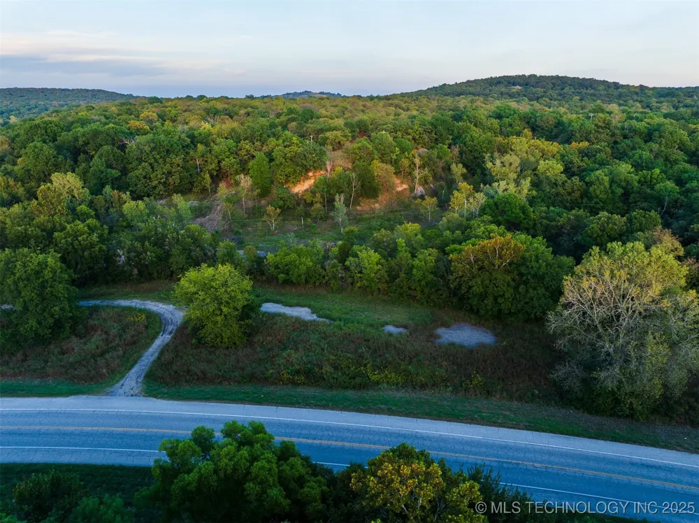 12 Hwy 11 Avant, OK 74001