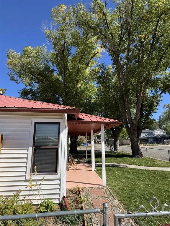 210 W Coronado Cortez, CO 81321