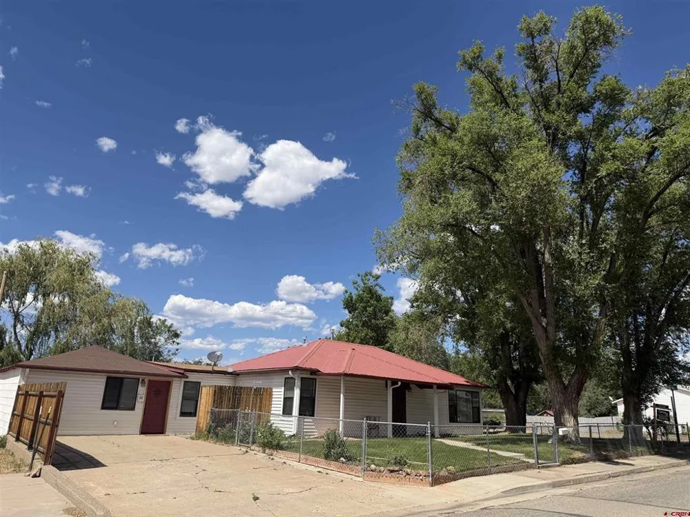 210 W Coronado Cortez, CO 81321