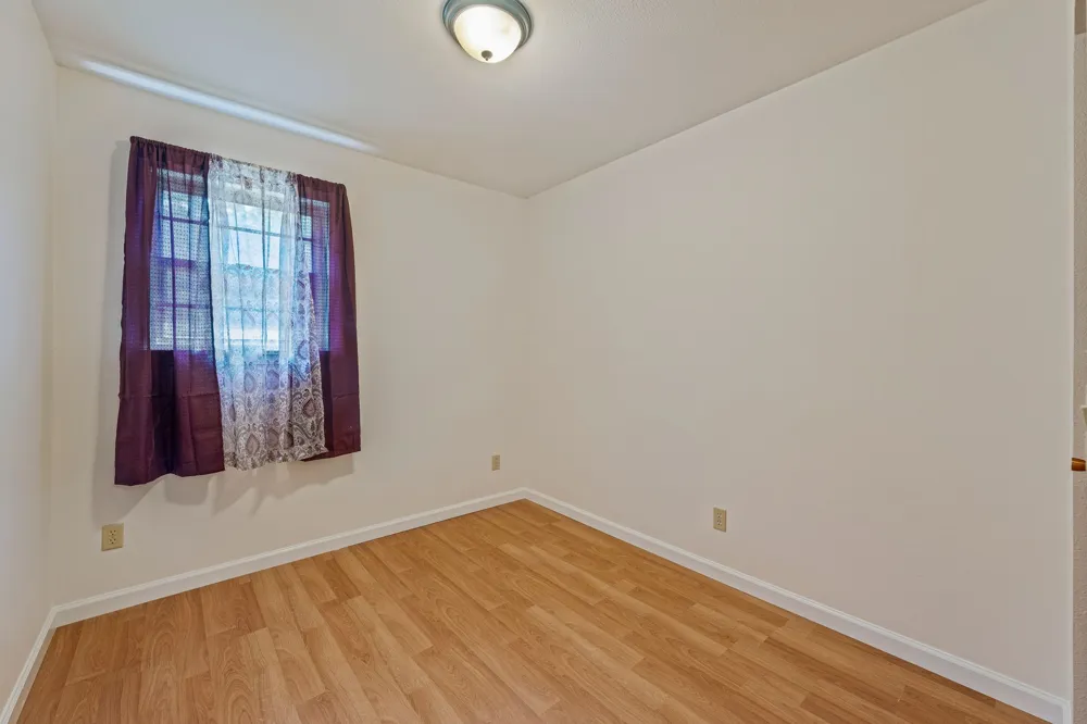 1003 Royal Lane Graham, TX 76450