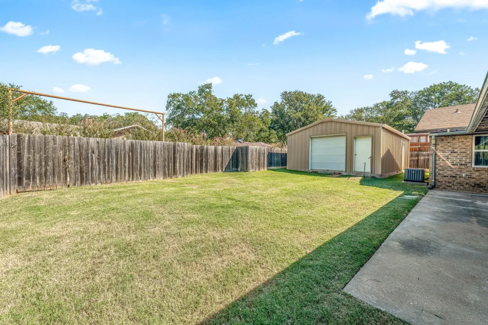 1003 Royal Lane Graham, TX 76450