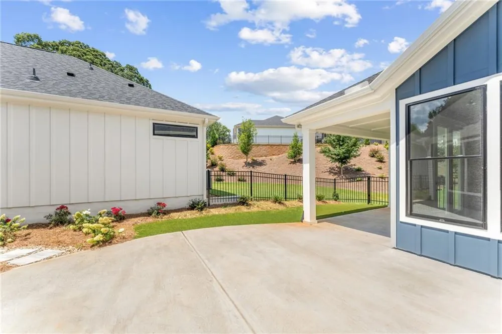 454 Sugarberry Lane Holly Springs, GA 30115