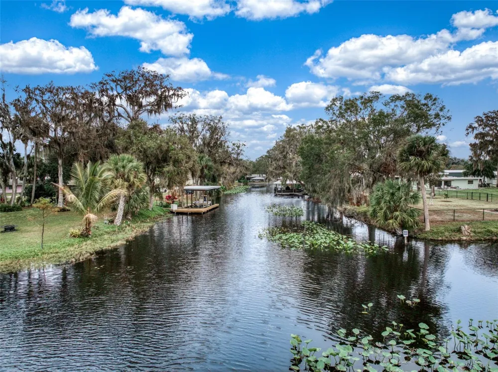 612 DRAGONFLY LANE Lorida, FL 33857