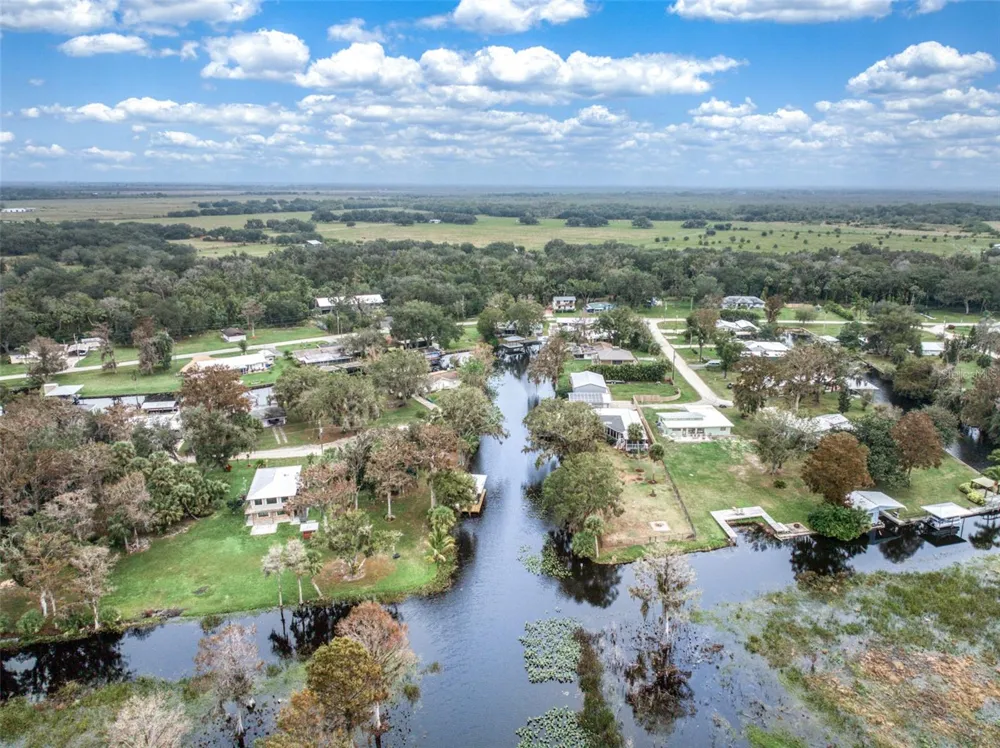 612 DRAGONFLY LANE Lorida, FL 33857
